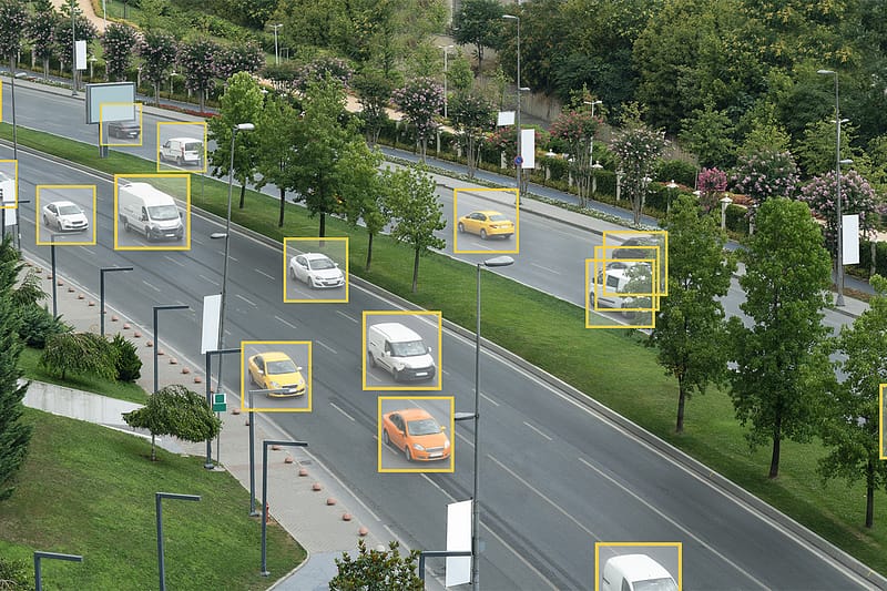 5 Ways to Build Smarter Cities with Car Data